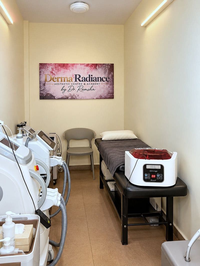 Treatment bed and machines in the treatment room